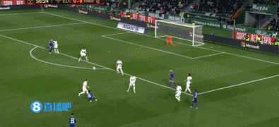 TA：埃利奥特融入维拉的进程较为缓慢，他需要更加沉着冷静