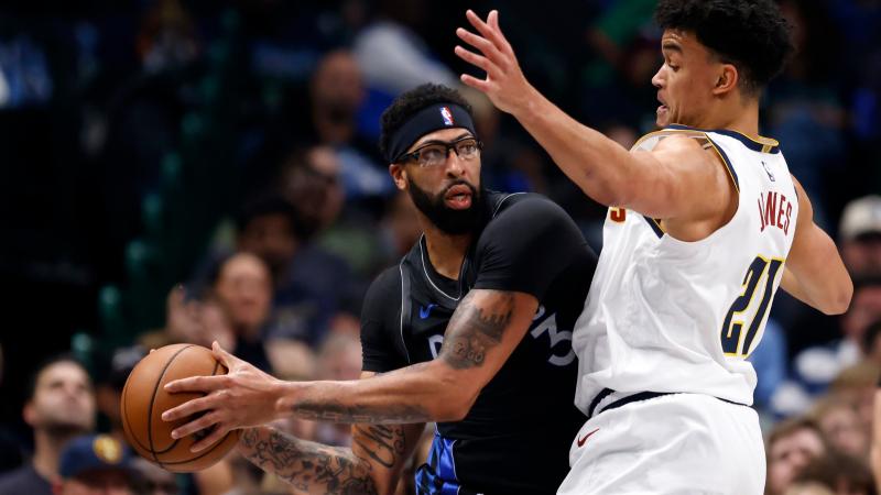 国际米兰vs拉齐奥：劳塔罗-马丁内斯、恰尔汗奥卢首发，罗马尼奥利、贡多齐出战